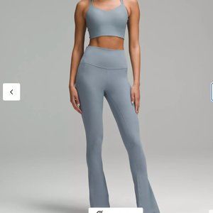Lululemon ribbed Align mini-flare regular size 6 in Belgian blue 31 inseam